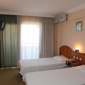 Standaard Kamer met Twee Aparte Bedden